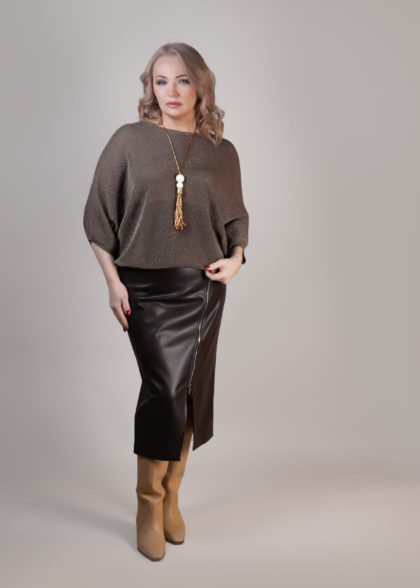 Комплект женской одежды: юбка + свитер с рукавом 3/4 (размер 48–54, цвет — бежевый)